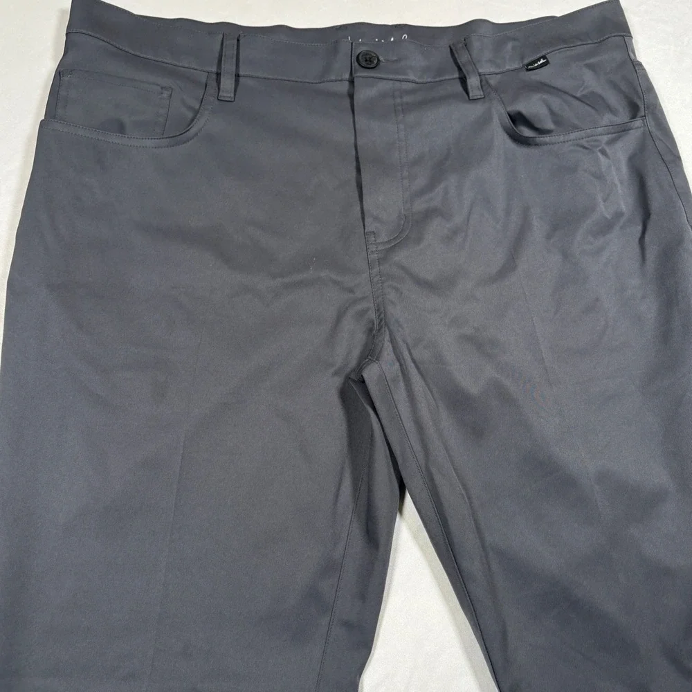 TravisMathew Pants Mens 38 Open To Close Gray Performance EUC